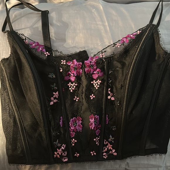 Victoria's Secret CORSET BRA SET BLACK Purple EMBROIDERED - Picture 5 of 6
